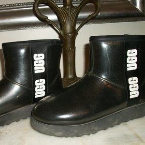 UGG Australia Women's Classic Clear Black Mini Ankle Boots Pre owed - SZ 7